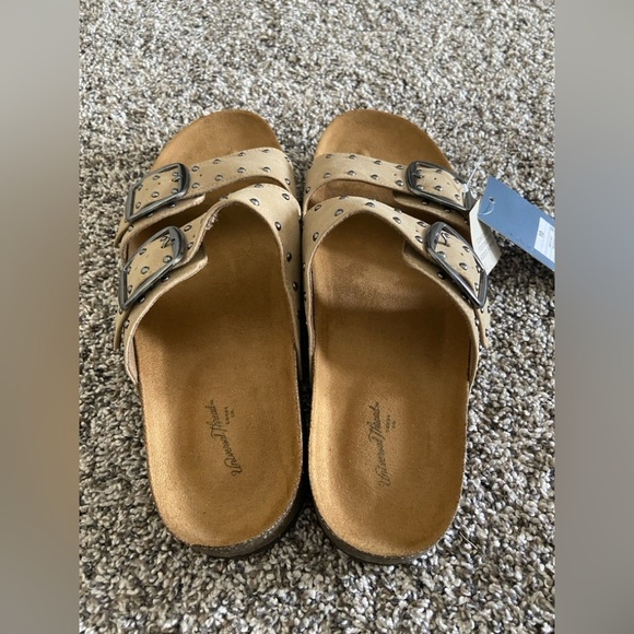 Universal thread double strap studded sandals slip on - Picture 4 of 6